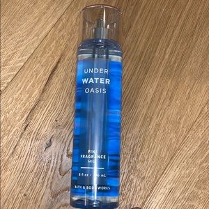 Bath & Body Works Under Water Oasis Body Spray